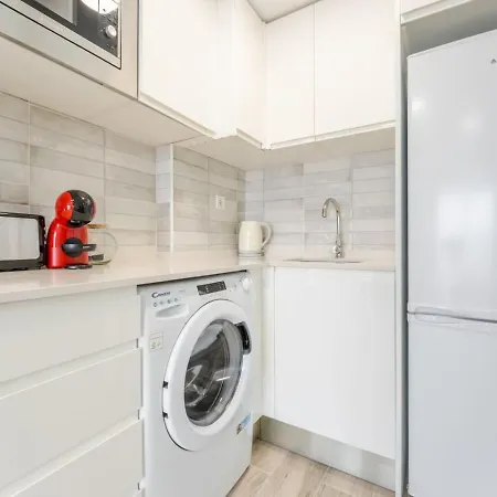 2br Cozy New *