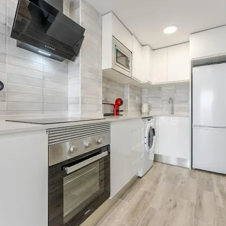 2br Cozy New *